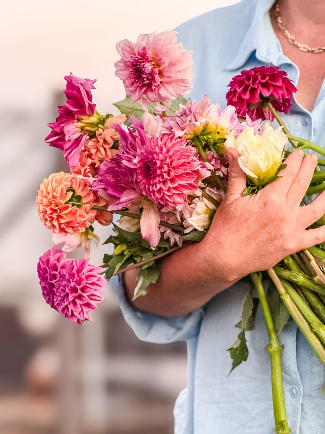 Giveaway: Win a $100 “A Month of Blooms” | Yargullen Flower Farm